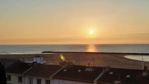 Valras-Plage Apartment | Studio à 50m des plages "Le Bella Vista"