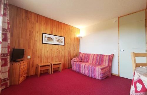 Plagne Villages Apartment | Studio à Plagne Villages, accès pistes, balcon - FR-1-181-2636