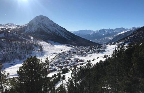 Montgenevre Apartment | Studio économique 4 pers - 1* - Animaux admis - Centre village Montgenèvre - FR-1-445-75