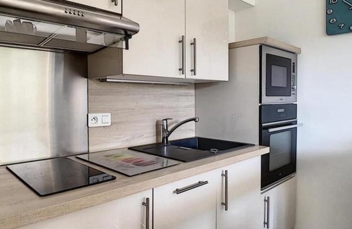 Les Baumettes Apartment | Studio - 1 minute de la plage et de la Promenade des Anglais