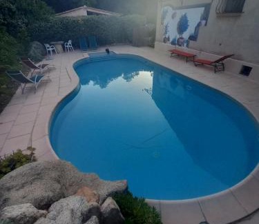 Porto-Vecchio Apartment | studio 1 pièce 16 m2 climatisé 2 personnes piscine partagée