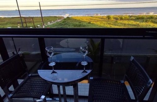 Matinhos Apartment | Studio 105 Maravilhoso Frente Mar Piscina Aquecida