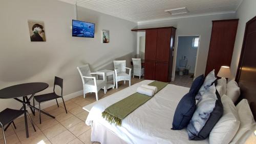 Keurboomstrand Apartment | Studio 12 @ The Dunes