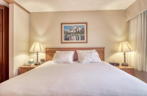 Crested Butte House | Studio #120 @ Perfect Location w Pool & Hot Tub
