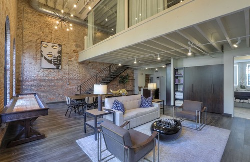 Downtown Nashville Apartment | Studio 154 Luxury Hotel