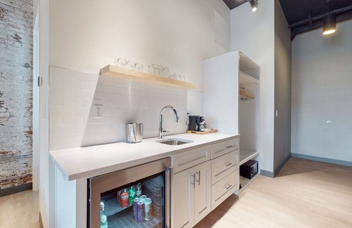 Downtown Nashville Apartment | Studio 154 Luxury Hotel