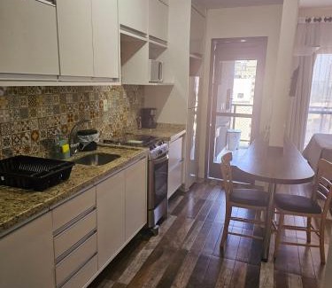 Bigorrilho Apartment | Studio 1703 Maravihoso no Champagnat Parque Barrigui
