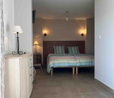 Alata Apartment | Studio 2 avec piscine & vue sur la baie d'Ajaccio
