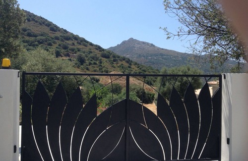 Santa-Reparata-di-Balagna Apartment | Studio 2 km from the beach wifi and parking