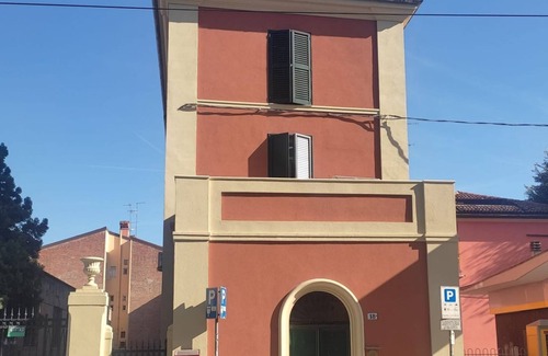 Bologna Fiere District House | Studio 2 min walk from Porta San Donato!