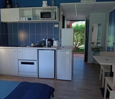 Arles Apartment | Studio 24 m2 - Hameaux de Camargue - village 9 - 13200 Arles