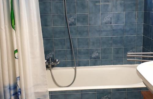 Saint-Jean-dʼAulps Apartment | Studio 28m² au centre avec piscine et balcon ! - FR-1-573-44