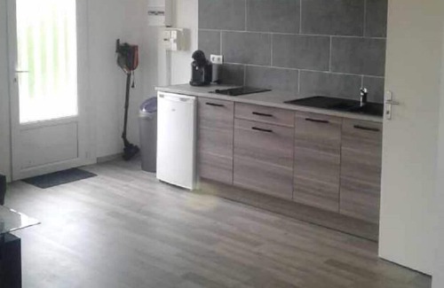 Jury Apartment | Studio 33 m2 avec terrasse a proximité de Metz