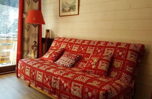 Chatel Apartment | Studio 4 pers. à Châtel : balcon, parking, proche télécabine Linga - cuisine équipée et WIFI - FR-1-676-100