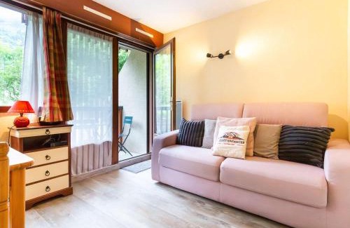 Vignec Apartment | Studio 4 pers à Saint Lary avec Wifi gratuit, balcon sud, jacuzzi, salle de gym, sauna et parking - FR-1-296-470