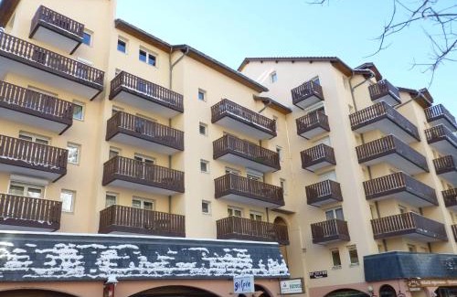 Brides-les-Bains Apartment | Studio 4 pers, balcon, parking couvert, centre Brides-les-Bains, proche thermes et télécabines - FR-1-512-237