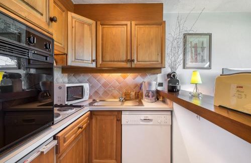 Le Planellet Apartment | Studio 4 pers - Balcon - Proximité pistes et golf - TV - Garage - Animaux OK - Tennis en été - FR-1-453-82