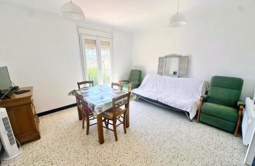 Banyuls-sur-Mer Apartment | Studio 4 pers proche plage & centre - FR-1-309-536