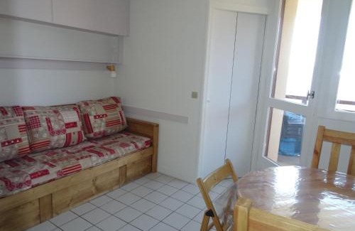 Vallandry Apartment | Studio 4 personnes à Vallandry, proche pistes et commerces, animaux acceptés - FR-1-411-180