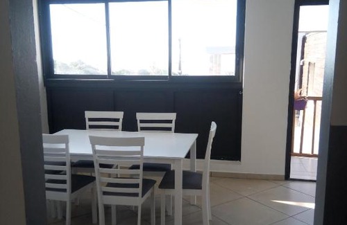 Sainte-Clotilde Apartment | Studio 50 m2 avec balcon fermé à la résidence ANDY