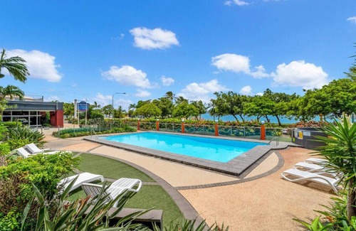 North Ward House | Studio 503 - Prime Spot With Oceanviews