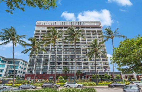 North Ward House | Studio 503 - Prime Spot With Oceanviews