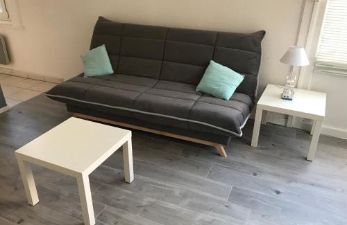 Malo-les-Bains Apartment | Studio 50m Plage
