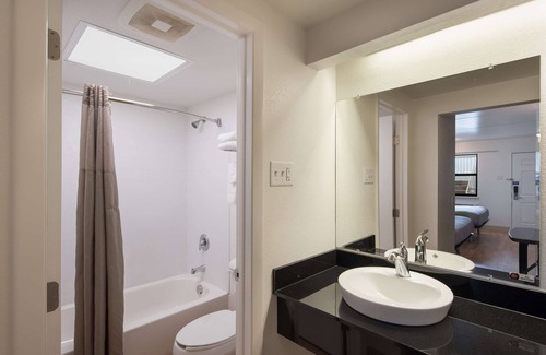 Briargate Hotel | Studio 6 - Colorado Springs - Air Force Academy