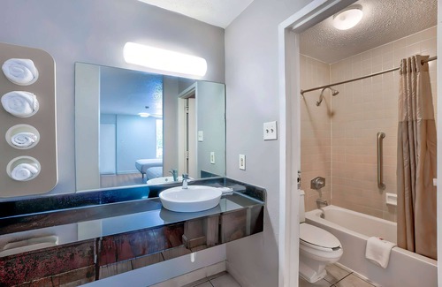 Gainesville Hotel | Studio 6 Gainesville, FL