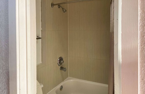 Brookhollow Hotel | Studio 6 Houston, TX - Brookhollow