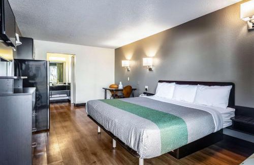Little Rock Hotel | Studio 6-Little Rock, AR - West