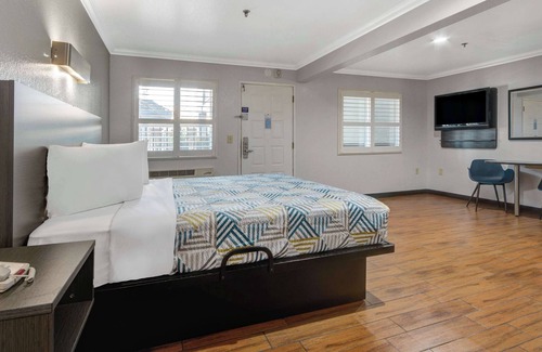 Ontario Hotel | Studio 6 Ontario, Ca - Convention Center - Airport