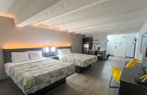 Rockford Hotel | Studio 6 Rockford, IL – RFD Airport