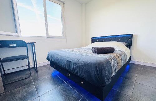 Melun Apartment | STUDIO A 300 METRES DE LA GARE et 25 MINUTES DE PARIS EN TRAIN