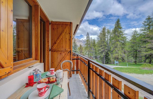 Sauze d'Oulx Apartment | Studio Abete Rosso 500m From Ski