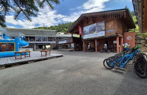 Saint-Jean-dʼAulps Apartment | STUDIO ACCES PISCINE-SAINT JEAN D'AULPS STATION-4 PERSONNES DAILLES S22