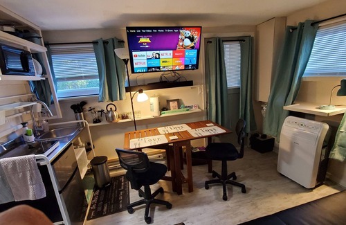 Aloha Apartment | Studio across from Food Trucks of Aloha Mall!