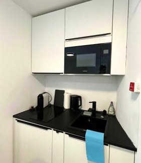 Altendorf Apartment | Studio am Turm 2