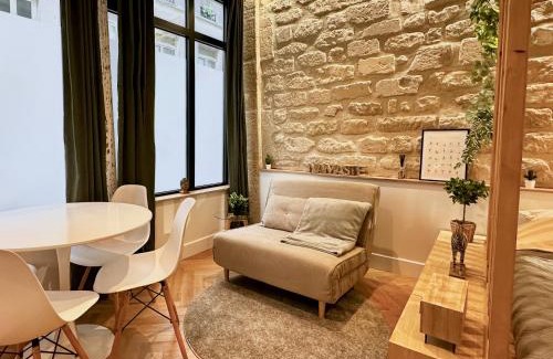 Quartier Saint-Ambroise Apartment | Studio Amelot, Charming & Pierre