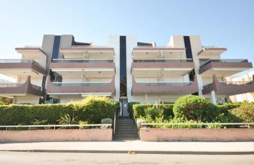 Cavaliere Apartment | Studio Antares-1 by Interhome