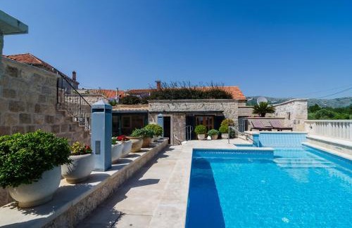 Cilipi Apartment | Studio Antica, apartment with a private swimming pool