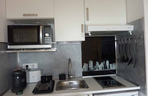 Fabron Apartment | Studio any comfort in luxurious residence, swimming pool, tennis, garage