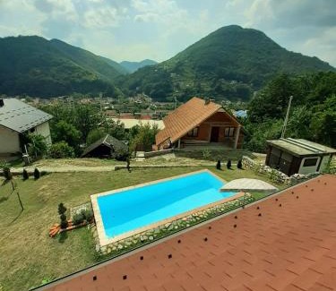 Ivanjica Apartment | Studio Apartman Skyline