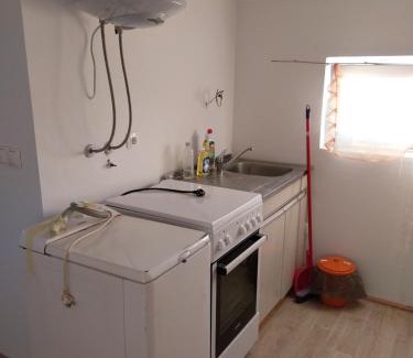 Donji Karin Apartment | Studio apartman u ruralnom okruženju
