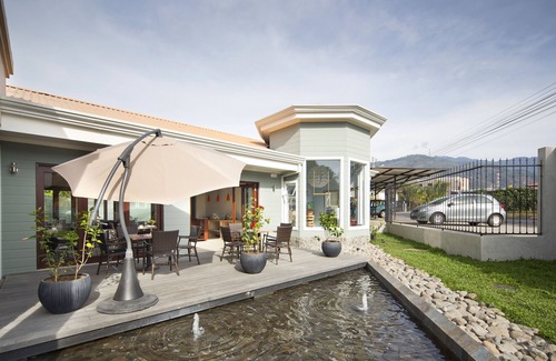 Santa Ana Hotel | Studio Apartment at Hotel Villa Los Candiles