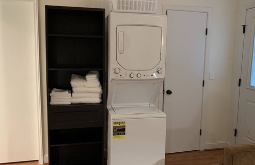 Matthews House | Studio Apartment, Charlotte Area, Extended Stay Available