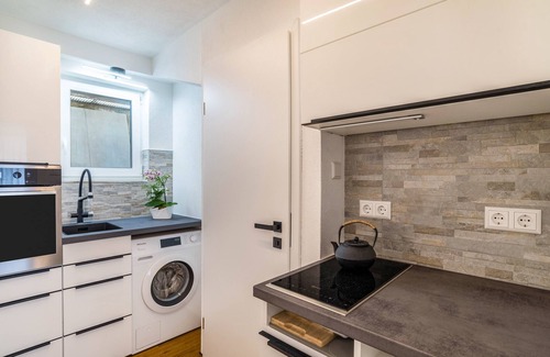 Bad Wildbad Apartment | Studio Apartment 'Fewo-Rennbächle' with Mountain View, Terrace & Wi-Fi