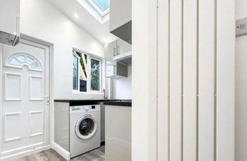 Grove Park Apartment | Studio apartment/flat
