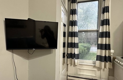 Victorian Village Apartment | Studio Apartment in the Short North!
