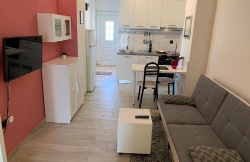 Pjescana Uvala Apartment | Studio apartment Martina -80m from the sea-